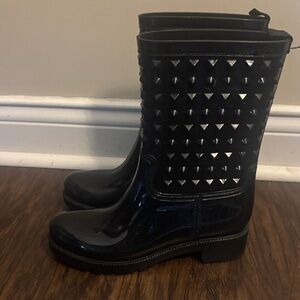 Size 8 capelli Black Studded Women's rain Boots